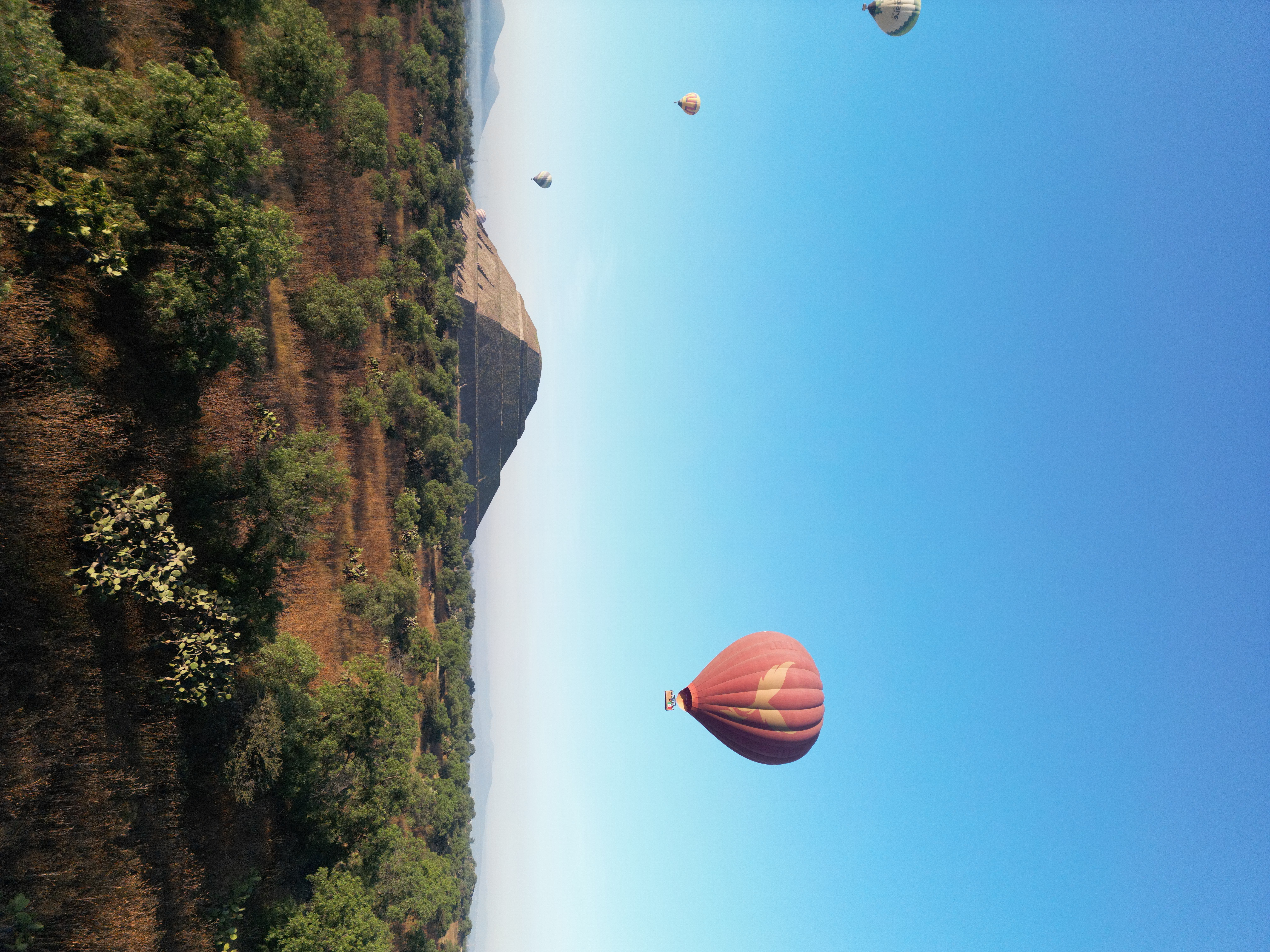 Vuelo en globo sobre Teotihuacán
